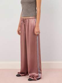 COUREZ 缎面低腰运动裤 / Y2K 出门可爱低腰裤 - 卡其色 - 查看 5