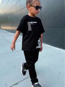 SHEIN 2 件装 Tween Boy 休闲圆领大字母印花 T 恤和短裤套装，适合春夏季上学、通勤、日常穿着、运动 - 黑色 - 查看 7