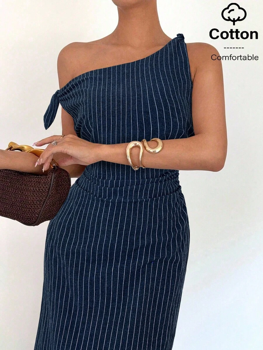 Siren Gaze Váy dài ôm sát cổ bất đối xứng họa tiết sọc đơn giản dành cho nữ - Màu xanh hải quân - Xem 1