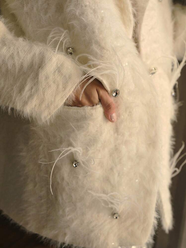 FUZZY LAPEL COLLAR DOUBLE BREASTED PLACKET RHINESTONE DETAIL OVERCOAT