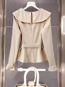 Franclia Fashionable, Versatile, Casual, And Elegant Autumn Women's Clothing. Unique And Sophisticated, With A Large Round Neck, Long Sleeves, A Waist-Hugging Metal Buckle, And A Fabric Belt. Women's Tops For Back-To-School Season. Fall Women's Clothing For Women's Teachers. Business Casual Women's Tops For Going Out. Fall Women's Back-To-School Clothing. - Apricot - View 2