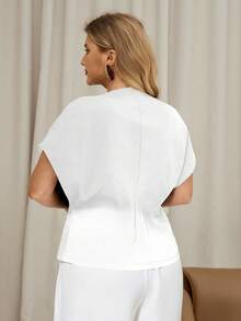 Auralis Plus Size Women's Solid Color Metal Single-Breasted Batwing Sleeve Fashionable Blouse - White - View 2