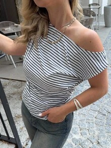 Jeta Ari 女式条纹露肩褶饰短袖 T 恤 - 藍白色 - 查看 3