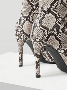 Mnmlis Women's Snake Skin Pointed Toe Fashion Commuting High Heel Boots For Christmas - Black and White - View 4