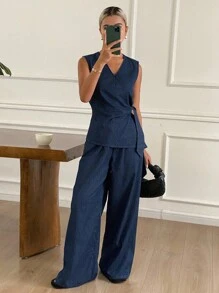 Livesso 女式 V 领无袖系腰上衣和宽松牛仔裤套装，夏季 - 藍色 - 查看 3