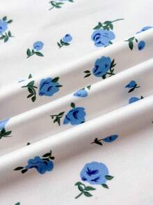 SHEIN 少女女孩白色针织蓝色小碎花休闲可爱吊带连衣裙，适合居家休闲 - 淺藍色 - 查看 7