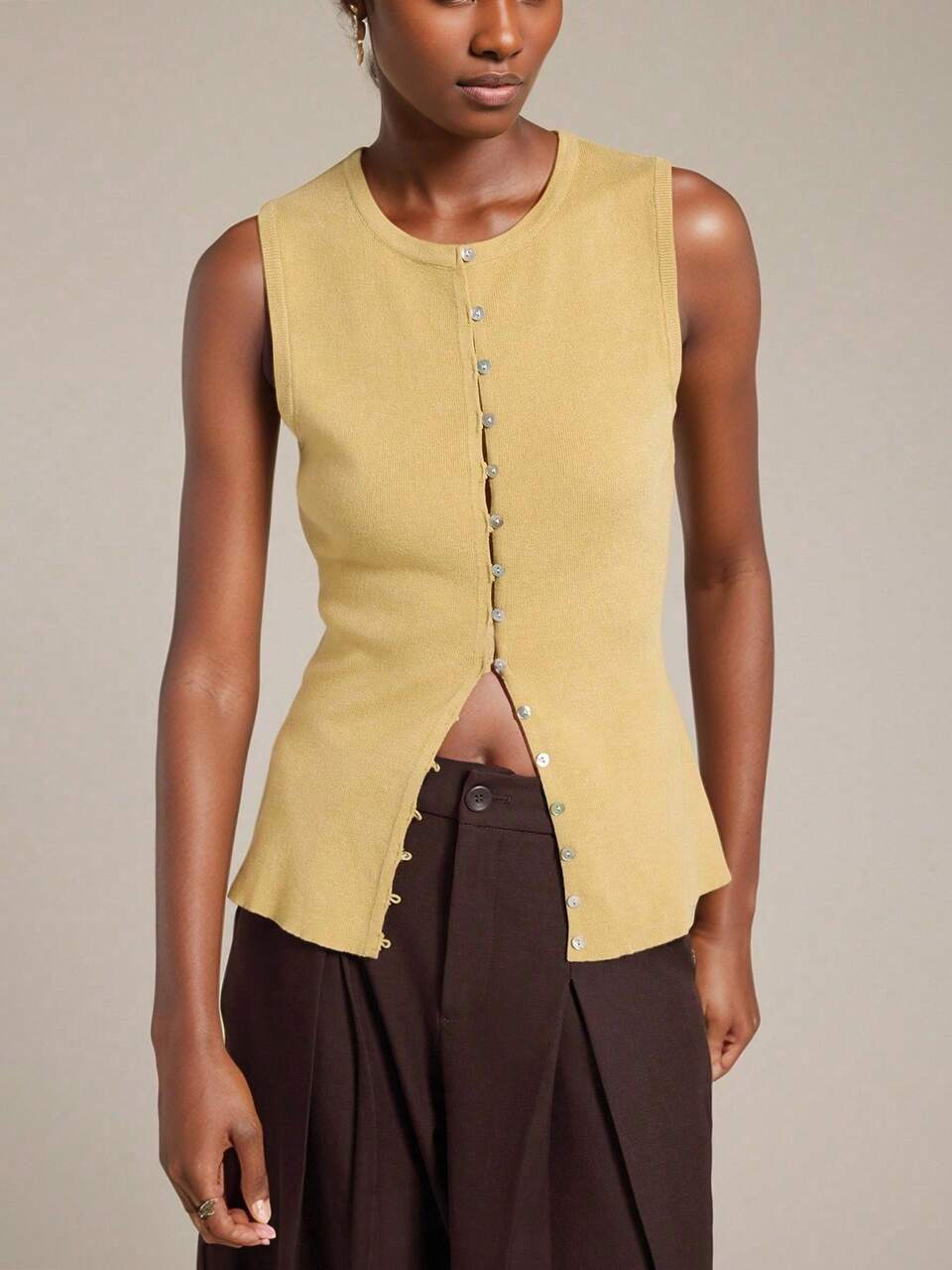 Women's Sleeveless Crew Neck Knit Vest,Shell Button Closure Mustard Yellow Knit Tops,Effortless Chic Summer Brunch,Business Casual Teacher Attire