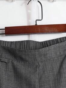 Linhara 大码女式夏季亚麻休闲通勤日常外出松紧腰圆下摆开衩设计中国结装饰纽扣短裤 - 灰色 - 查看 3