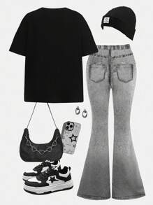 SHEIN 2 件套年轻女孩休闲宽松心形和脸涂鸦印花短袖圆领 T 恤和喇叭裤，适合夏季，适合居家、郊游、街拍、校园 - 彩色 - 查看 2