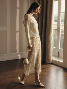 MOTF PREMIUM APPLIQUES CONTRAST LACE KNIT TOP - White - View 8