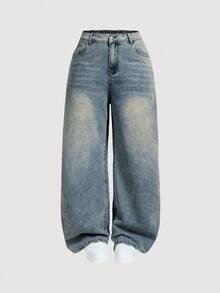 EURMUSE Plus Size Women Pockets Loose Fit Casual Versatile Denim Jeans - Light Wash - View 1