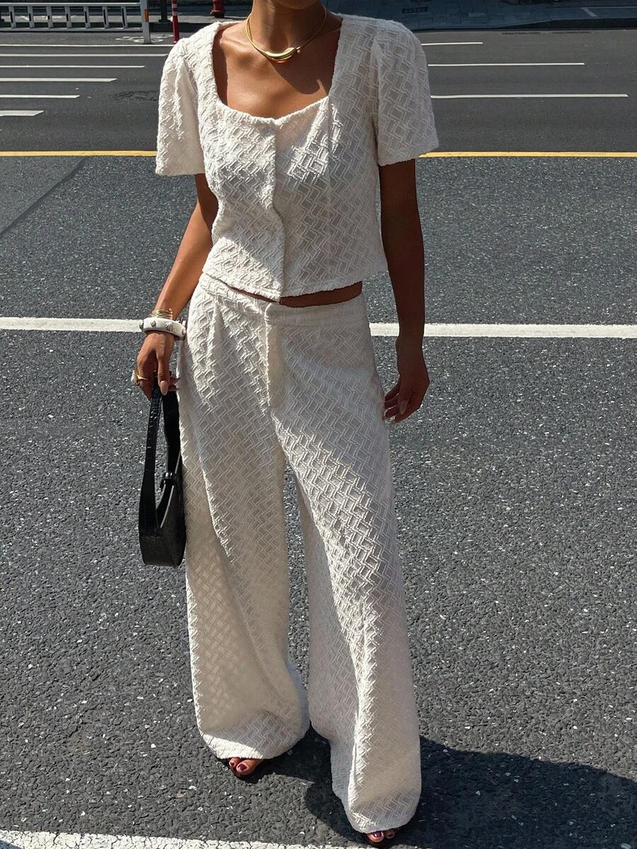 Livesso Conjunto de 2 piezas de top de manga corta de ajuste holgado blanco y pantalones de pierna ancha, conjunto de ropa de estar en casa de verano para mujeres - Blanco - Ver 1