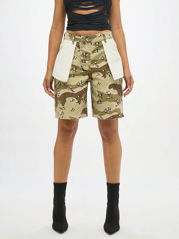 SUMWON WOMEN Quần short Bermuda Desert Combat Denim cạp cao thiết kế mặt trong in họa tiết quân đội họa tiết rằn ri mùa hè phong cách đường phố thường ngày - Màu Khaki - Xem 1