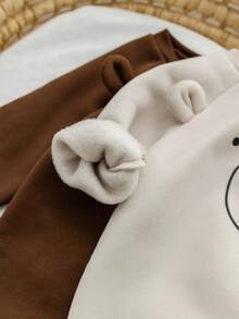 2件套新生儿卡通印花圆领长袖连体衣，摩卡色图案，男女宝宝通用连体衣，中性婴儿服装，男女宝宝小熊连体衣，秋冬季 - 彩色 - 查看 9