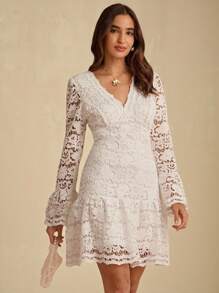 Enchnt 优雅纯色蕾丝喇叭袖连衣裙 - 白色 - 查看 3