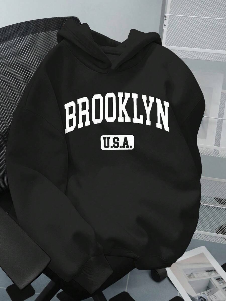 SHEIN 青少年男孩休闲图案长袖连帽厚运动衫，适合秋冬季 - 黑色 - 查看 1