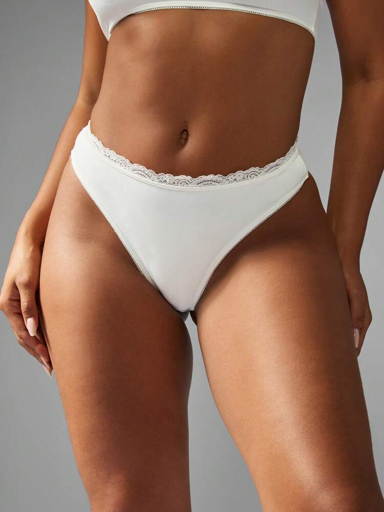 MISSGUIDED Lace Trim Bralette With Matching High Cut Thong