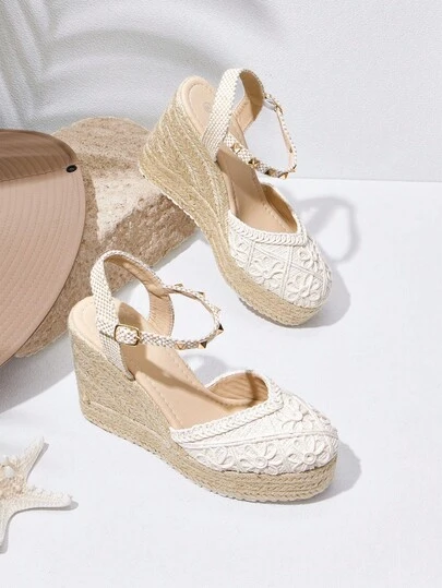 Styleloop Women's Wedge & Platform Woven Slip-On Shoes, Bohemian Style, Suitable For Vacation, Halloween, Christmas, Party