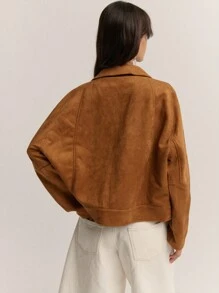 Nöista Noista 常规款棕色绒面革夹克配有大前袋和金属纽扣，适合返校、女士服装、音乐会，非常适合休闲、秋季、波西米亚风、休闲、休闲、可爱的返校和办公室女士服装。