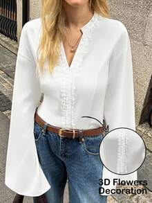 Elyressa Blusa casual da donna con scollo a V, balze floreali e maniche a campana con spacco - Bianco - Visualizzare 1