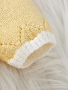 SHEIN Playful Pals 女婴复古风格针织连脚连体衣，有领和后背纽扣，长袖，舒适柔软，适合日常、外出、旅行、度假、居家、日托和玩耍 - 黃色 - 查看 5