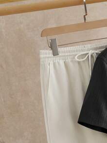 HIMLAND 2pcs Men's Casual Jacquard V-Neck Short Sleeve Shirt & Pants Set, Men 2 Pieces Co-Ord Set, Casual Top And Bottom Set, Linen Summer Outfits, Cozy Outfits