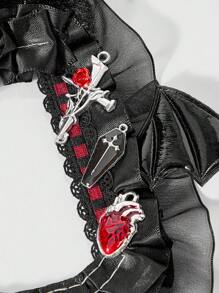 ROMWE Anime 万圣节黑色蕾丝蝙蝠翼十字架吊饰休闲别致多功能卡夹，适用于身份证、照片等。 - 黑色 - 查看 4