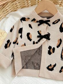 SHEIN Babygirl Casual Leopard Print Knitted Cardigan, Versatile For Autumn/Winter Baby Girl Leopard Cardigan Leopard Print Baby Sweater Baby Knitwear Infant Girl Clothes Leopard Print Baby Girl Fall Sweater - Camel - View 8