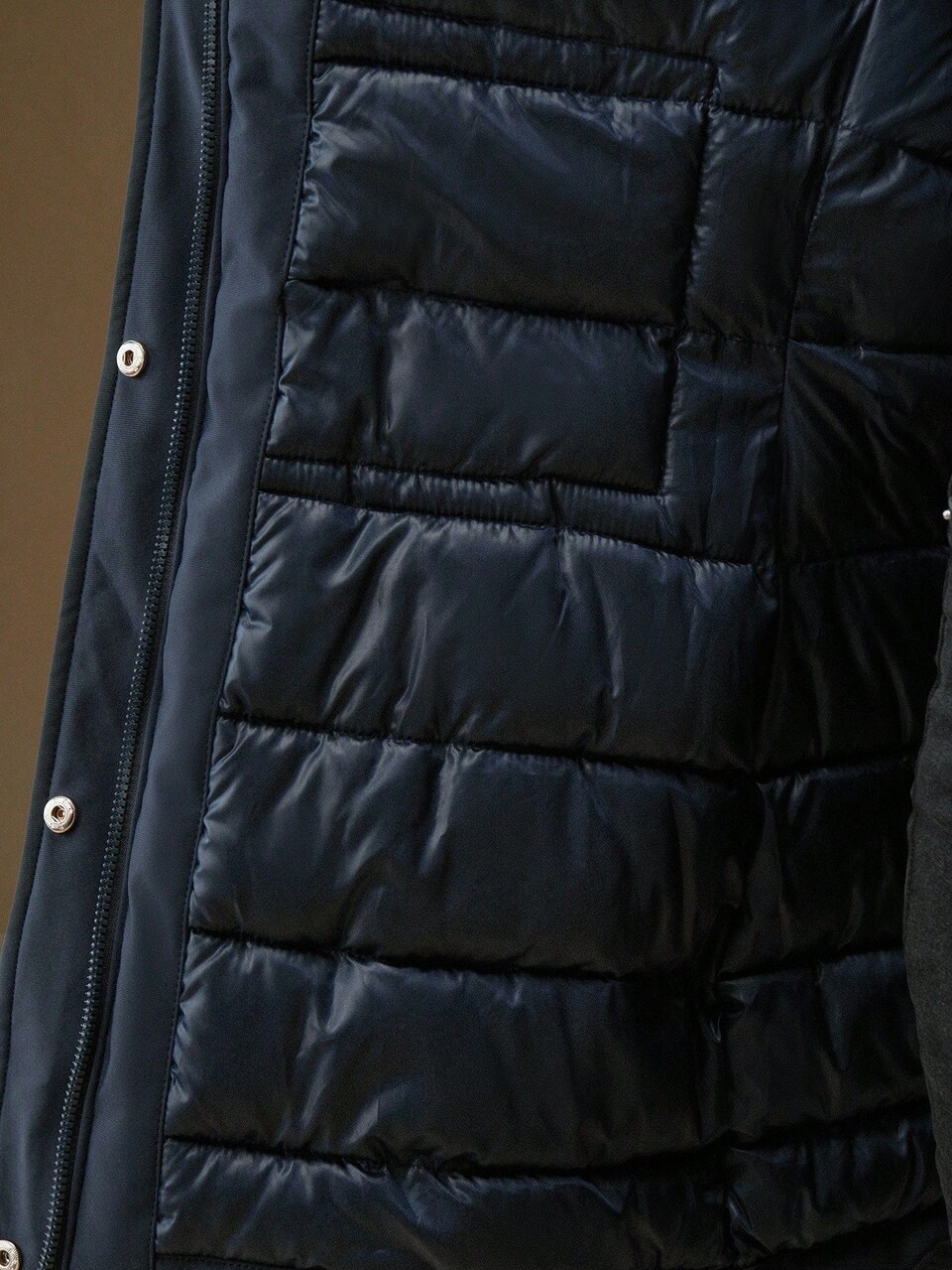 Women's Mid-Length Cinched Waist Hooded Zip-Up Padded Coat