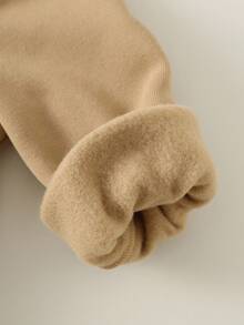 SHEIN 男婴可爱卡通图案三件套运动服，包括卫衣、运动裤和保暖背心外套，男女宝宝冬季服装，男婴冬季套装，男婴休闲套装，男婴灯芯绒套装，男婴小熊图案秋季套装