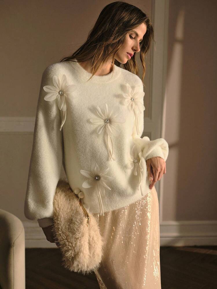 APPLIQUES PULLOVER SWEATER