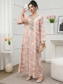 Al Najma 2025夏季新款V领阿拉伯风格印花拼布欧根纱直袖连衣裙 - 淺粉色 - 查看 4