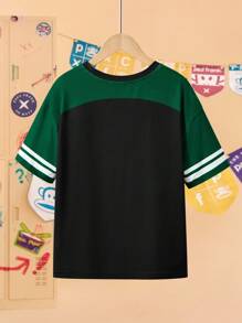 Paul Frank X SHEIN 青少年男孩运动休闲字母和数字印花 V 领短袖 T 恤，黑色和绿色