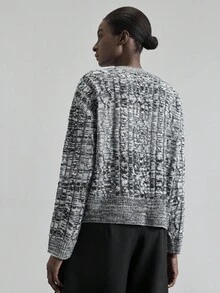 Ontre 女士百搭随机花卉图案针织宽松毛衣，秋冬季现代都市休闲时尚商务休闲女装，低调复古气质，轻松打造高端都市通勤装扮，机场时尚女装，高端面料，百搭舒适，适合秋冬季圣诞节晚宴、新年派对等节日场合穿着。 - 彩色 - 查看 3