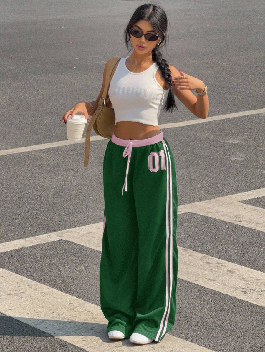 SHEIN EZwear 加大码橄榄绿拼布撞色字母印花裤，Y2k 休闲装 - 墨綠色 - 查看 1