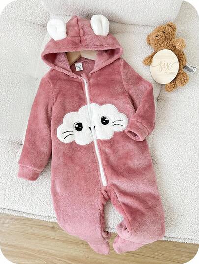 SHEIN Pelele de franela con cremallera delantera, diseño de nube de dibujos animados, adecuado para otoño e invierno, para bebé niña