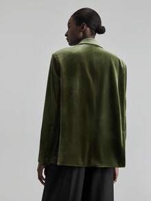 Ontre Giacca primaverile/estiva 2026, giacca da festa e San Valentino, blazer da donna, stile urbano moderno, colore verde tinta unita, tessuto in velluto morbido e confortevole, linea H morbida, blazer in velluto regular da donna, bavero a tacca, casual e da lavoro, con tasche, abbigliamento primavera/estate, abbigliamento da ufficio e professionale da donna, abbigliamento da palcoscenico, outerwear, urban chic elegante minimalista, blazer versatile e alla moda da donna - Verde - Visualizzare 7