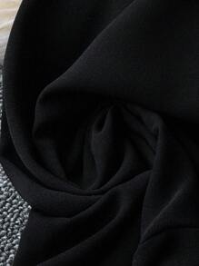 EMERY ROSE Bộ đồ liền thân tay ngắn họa tiết hoa cổ chữ V cỡ lớn thanh lịch cho đi làm và đi chơi - màu đen - Xem 5