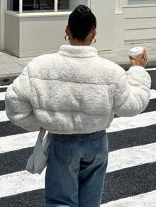 SHEIN EZwear Áo khoác ngắn đệm bông thêu cổ lông mùa đông cho nữ - trắng - Xem 2