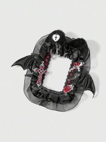 ROMWE Anime 万圣节黑色蕾丝蝙蝠翼十字架吊饰休闲别致多功能卡夹，适用于身份证、照片等。 - 黑色 - 查看 1