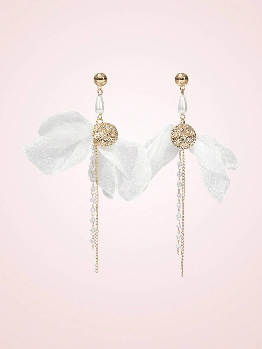 SHEIN MOD 优雅珍珠流苏欧根纱蝴蝶结耳环 - 白色 - 查看 1