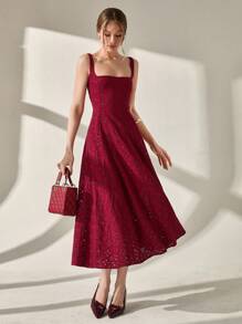 CLARA VERO 女士度假花卉刺绣方领无袖优雅连衣裙