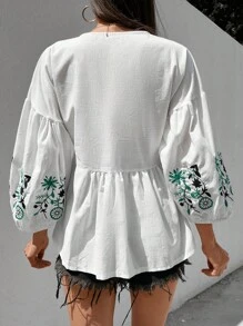SHEIN Cottnline Blouse With Flower Embroidery, Lantern Sleeves - White - View 2