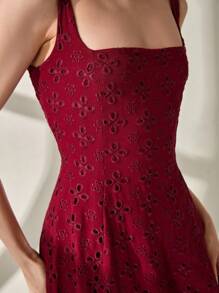 CLARA VERO 女士度假花卉刺绣方领无袖优雅连衣裙