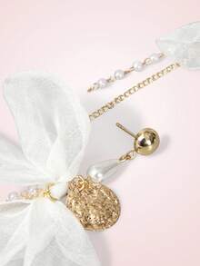 SHEIN MOD 优雅珍珠流苏欧根纱蝴蝶结耳环 - 白色 - 查看 4