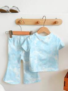 SHEIN Bộ đồ cho bé gái gồm áo thun tay ngắn cổ tròn và quần ống loe kiểu dáng tối giản, họa tiết thỏ xanh hoạt hình dễ thương, nhuộm màu xanh da trời tươi mát, trang phục mùa hè thoải mái, dễ mặc, đồ nhiều lớp mùa thu cho bé gái, bé gái sành điệu, trang phục thường ngày, quần áo họa tiết cho bé gái, đi học, trang phục mùa thu, lễ hội trường. - Nhiều màu - Xem 2