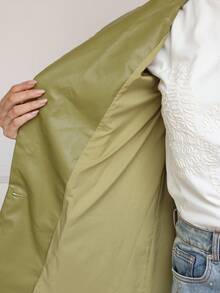 SHEIN Privé VITNOS 新款秋冬高端女士休闲日常通勤女士纯色 PU 皮革翻领长袖时尚西装外套绿色西装外套女士女士仿皮西装外套绿色仿皮西装外套女士西装外套配腰带女士西装外套 - 薄荷綠 - 查看 13