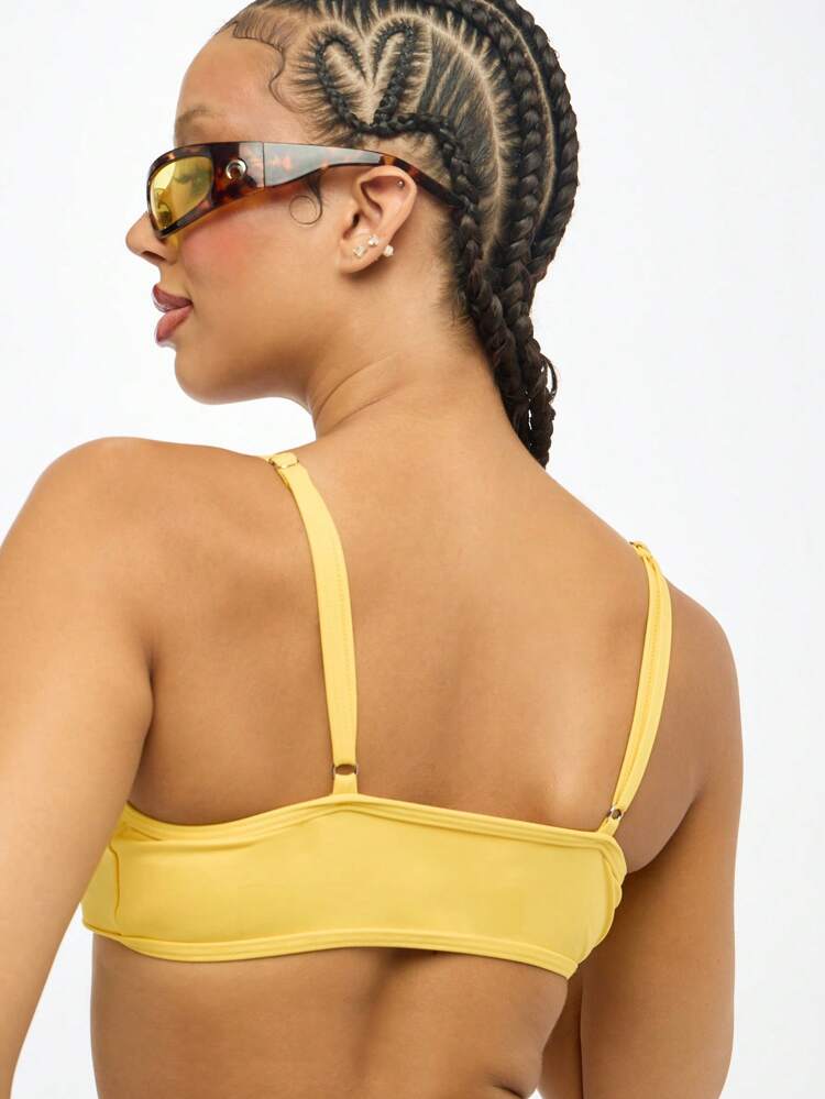 SUMWON WOMEN Żółty top typu bralette z logo brazylijskiej flagi