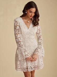 Enchnt 优雅纯色蕾丝喇叭袖连衣裙 - 白色 - 查看 5