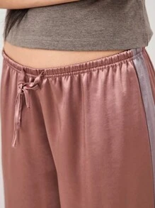 COUREZ 缎面低腰运动裤 / Y2K 出门可爱低腰裤 - 卡其色 - 查看 7